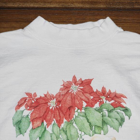 LS White Tee Polar Bears w/ Poinsettias (Fruit Of The Loom) - Size Medium - Picture 2 of 5